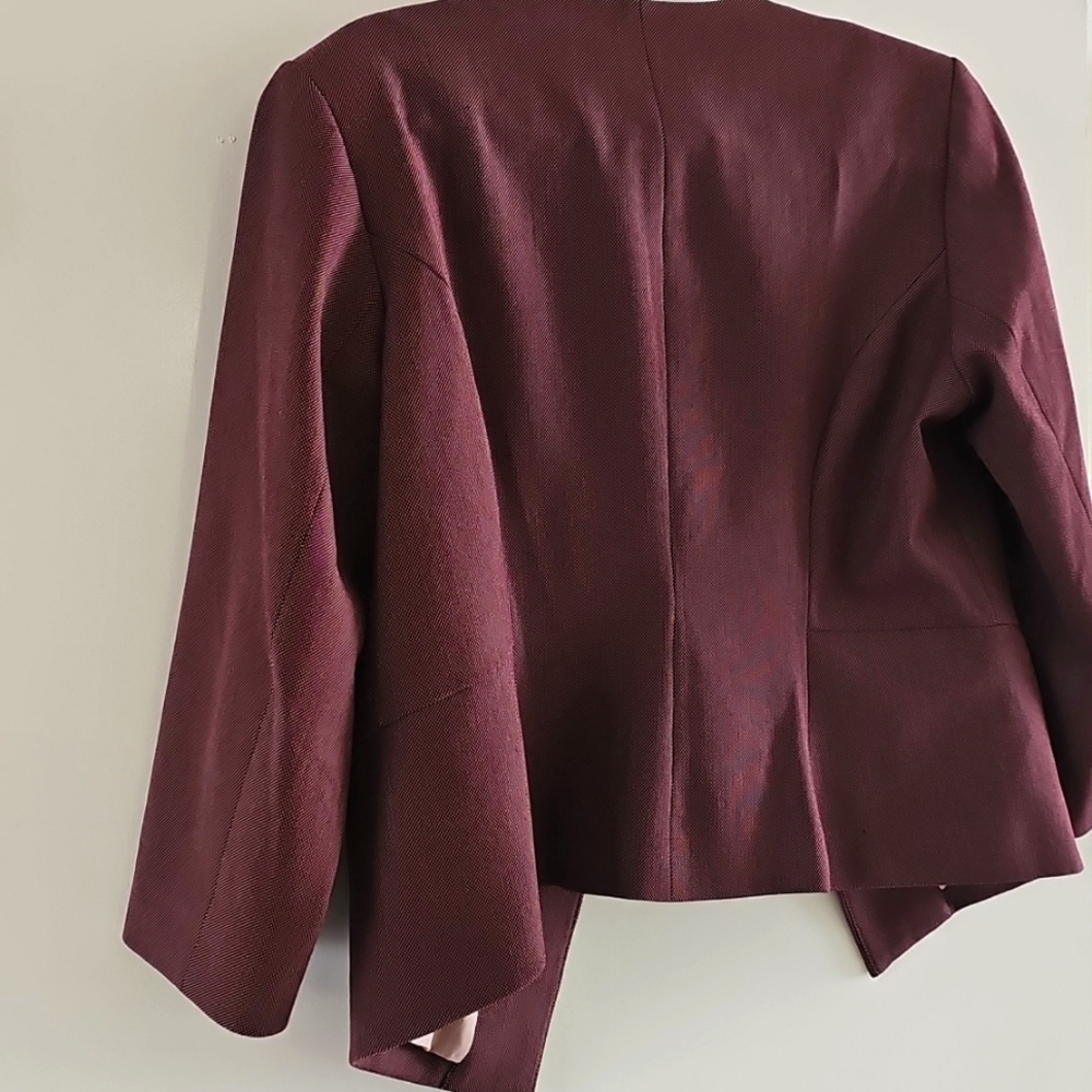 Express Cropped Blazer - Picture 4 of 5